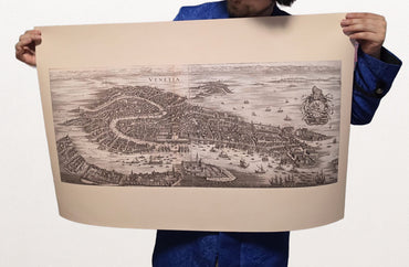 Plakat z mapą Wenecji z 1688 r. - panoramiczny plan miasta ze szczegółami Wielkiego Kanału i Laguny